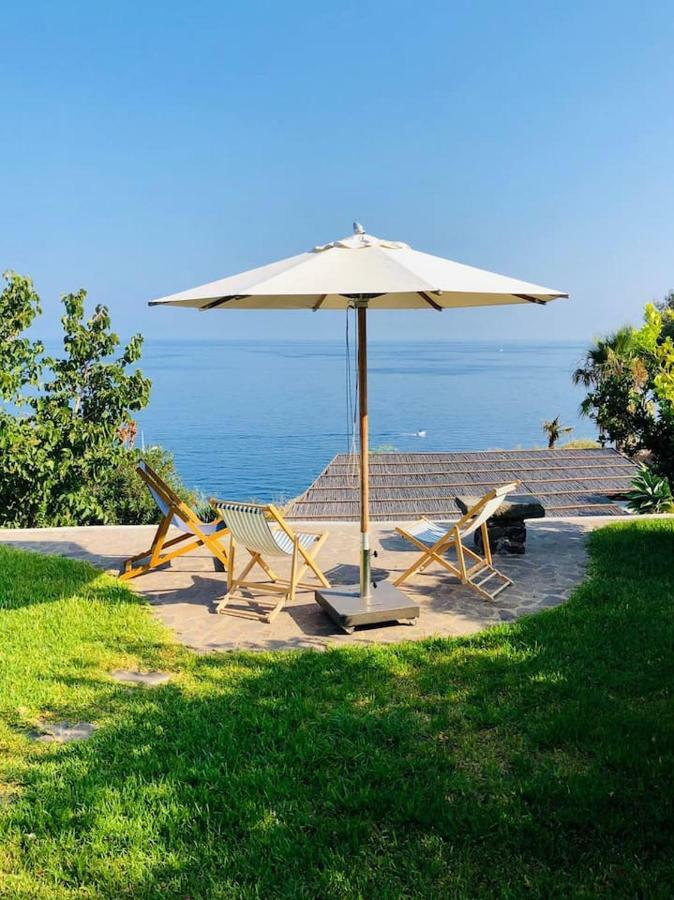 Villa Casa Isabella Malfa  Exterior foto